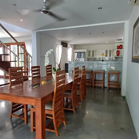 Villa Isabella Seminyak  Exterior photo