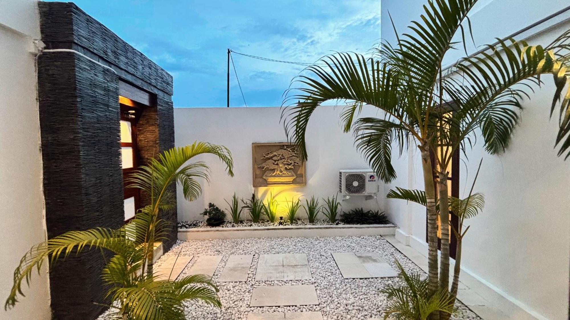Isabella * Seminyak
